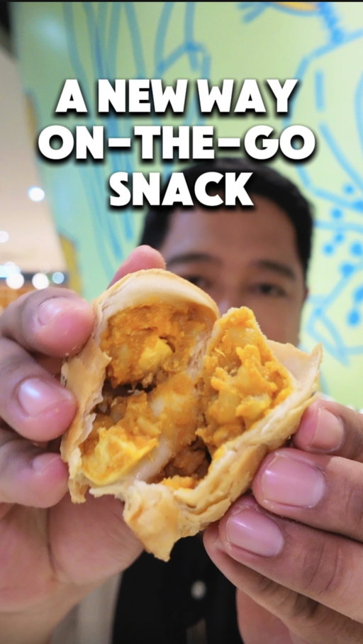 Singapore’s No. 1 Curry Puff is Now in Manila! 🇸🇬

Get ready to upgrade your quick snack game. Hong Lim Curry Puff just opened at the Landmark, Trinoma Mall, and it is worth the hype.

Why You Need to Try It ⬇️

1. Flaky & Crumbly: The golden crust breaks apart perfectly in every single bite.

2. Siksik (Packed) Filling: Loaded with 100% natural, real ingredients that give you a heavy, satisfying meal feel on the go.

3. Four Delicious Flavors: Choose from hearty savory options or sweet dessert twists.

- Chicken Potato with Egg: A classic, comforting savory favorite (Top pick!)
- Sardine Potato with Egg: Rich, savory, and deeply satisfying.
- Taro: Smooth, sweet, and an absolute must-try dessert flavor (Top pick!).
- Mango: A fruity, unique twist for sweet tooth cravings.

Drop by Landmark in Trinoma Mall to taste why Singaporeans are obsessed with this legendary deep-fried snack. Have you tried it yet? Let me know your favorite flavor in the comments below! 👇

#foodtripbakamo #HongLimCurryPuff #Trinoma #sgfood #singaporeanfood