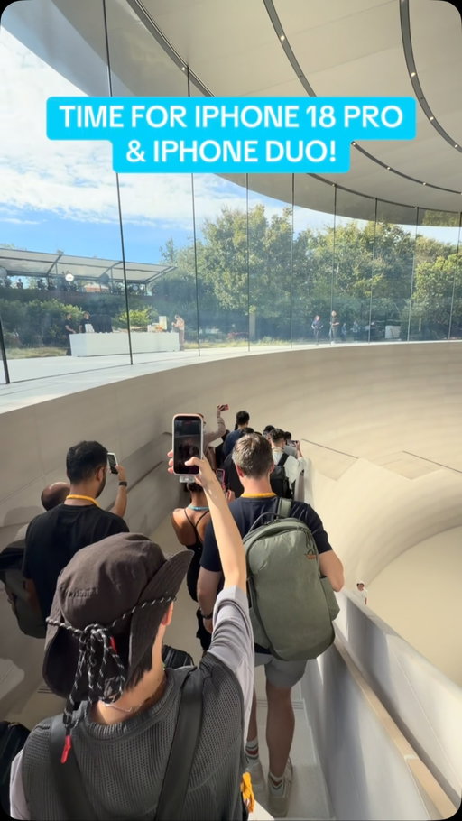 Hype level 3000 for iPhone Duo 📱📱

#appleevent #iphoneduo @apple