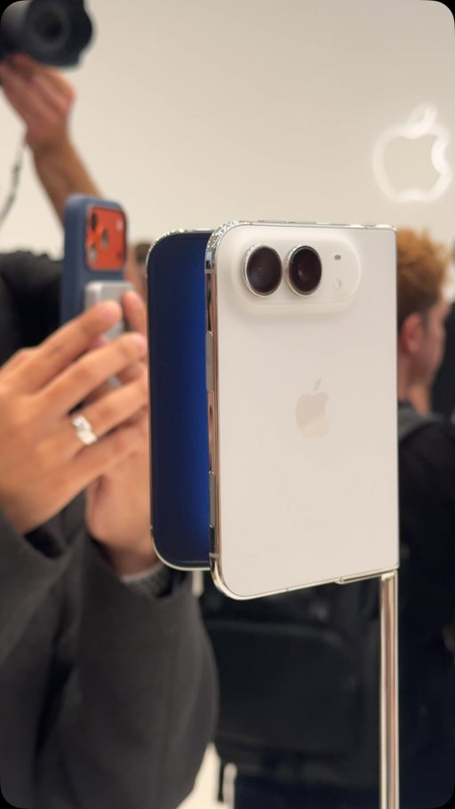 New iPhone Duo. Even more stunning in person 😍