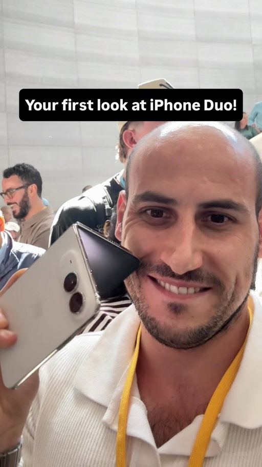 This things is insanely thin and absolutely incredible! Can’t wait to play more with it!
______
#iphoneduo #newiphone #apple #ios #appledsign