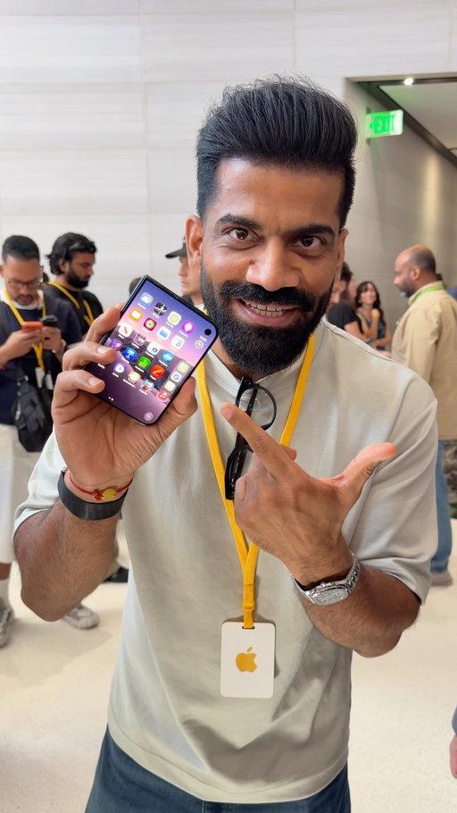 The all new #iPhoneDuo is here...#AppleEvent #TGFamily 🔥 🔥 🔥