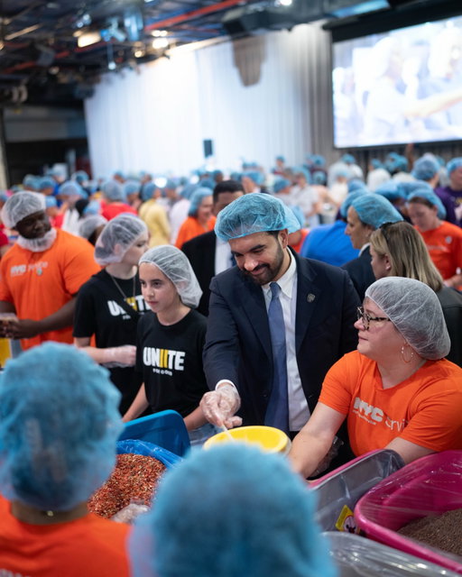 Today, I was proud to join New Yorkers for the 9/11 Day of Service at the Intrepid Museum. 

September 11th is a day we remember the terror and loss our city endured. It is also a day we remember the extraordinary courage, kindness and generosity New Yorkers showed one another.

We remember the first responders who rushed into the fire, civilians who gave their time and expertise, neighbors who cooked meals and checked in on one another, and a city that came together to weather our darkest day.

As we approach the 25th anniversary of 9/11, one of the best ways we can honor them is by carrying that spirit of service forward.