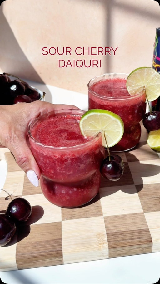 Pucker up for a seriously refreshing sip. 🍒

Ingredients:

- Frozen Cherry + Strawberries 
- Lime Juice 
- Xtreme Sour Black Cherry BeatBox 

#BeatBoxBeverages #BeatBox #daiquiri #cherry #cocktail