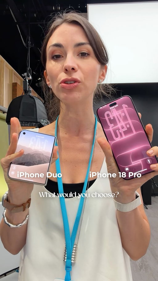 iPhone Duo vs iPhone 18 Pro Max. I’ve never had a foldable phone before!