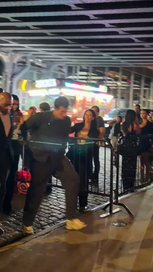 Dua & Callum just arrived to the @bvlgari Serpenti Infiniti Unveiling event at NYFW!