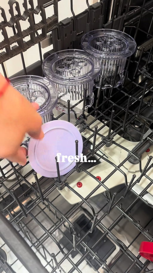 So fresh, so clean, so FastFreeze ✨ ✅ Top-rack dishwasher safe: cups + lids ✅ Soap + water to clean the blade + blade housing ✅ Add soap + water and run a few quick cycles to clean the blades ✅ Motor handle: wipe clean only Easy, fast, and ready for your next frozen treat 🍦 What should we clean next? Drop your pick in the comments 👇 #cuisinart #icecreammaker