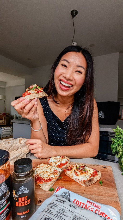 One recipe, two ways. 🍕 

Hot Honey Pizza Toast has been all over my feed, so I had to give it my own fresh twist! I made one version for me and a kid-friendly version —all with ingredients from @officialfarmboy. 
Simple, delicious and great for any meal! This is such an easy way to get us back into our routine. 

Would you choose the hot honey version or the kid-friendly one? 

#Ad #FarmBoyPartner #OfficialFarmBoy #AFarmBoyFreshTwist