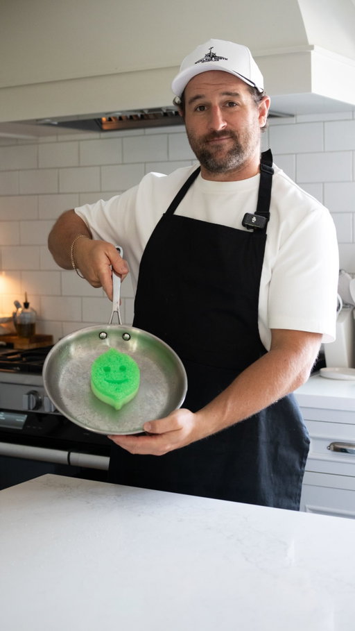 I’m always down to try the next recipe that’s going viral... but once back-to-school season hits, I’m also looking for meals that don’t take forever or leave me with a mountain of dishes after. 

The one-pot, one-pan, and sheet-pan meals from HelloFresh have been making weeknight dinners way easier around here, and the cleanup’s even better with the limited edition @scrubdaddy sponge.

Order from the HelloDaddy collection by September 24 to get your free limited edition Scrub Daddy sponge. Max 1 free sponge per box, while stocks last. 

#HelloFreshLife #HelloFresh #ad