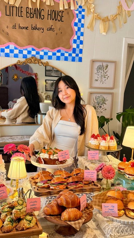 I hosted an At Home Bakery Cafe thanks to @bellakitchen 💖 using their new STIR Tilt-Head Stand Mixer, I was able to make everything on the menu using this machine! #bellapartner 

Comment “bella” and i’ll send you the link to this machine PLUS my go-to Salt Bread recipe! 

more recipes from this event coming soon…😉 

#athomebakery #athomecafe #bakingfromscratch #baking
