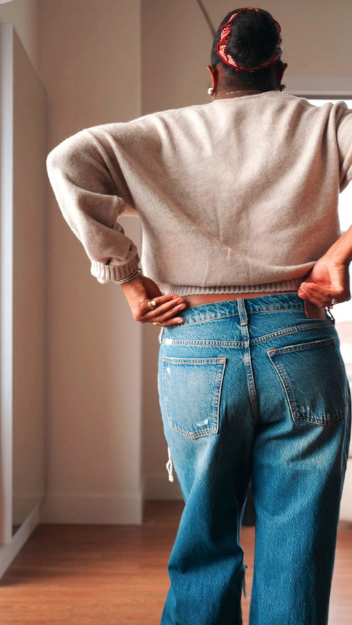 #AbercrombiePartner Denim jeans done right. the cuts, the way they hug my waist and the quality? that’s it, that’s all. @abercrombie 🌟

@shop.ltk #liketkit liketk.it/6n4dk
