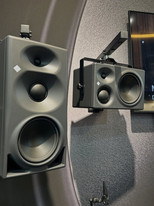 We already had the chance to try these new @neumann.berlin monitors at @thomann.music HQ before their launch today at @ibcshow , i need to try them in my studio asap!

@avid.protools adding new exciting features! It might be time to move over my production from Logic to Protools as well…

I really wanna try this @schoepsmikrofone ORTF 3D mic in a full band recording! Anyone interested in videos on atmos recording sessions?

Not as exciting as an SSL console, but my inner nerd definitely likes what this UMD 192 can do! Routing usb to Madi and Dante. Very useful for bigger studio setups!

@thenammshow @superbooth_berlin i expect a FEBO wall from now on!

Our new mate Fritzie! I need one of these mics in the studio!

Can i end this post with a DADjoke? I may not have the COREage…