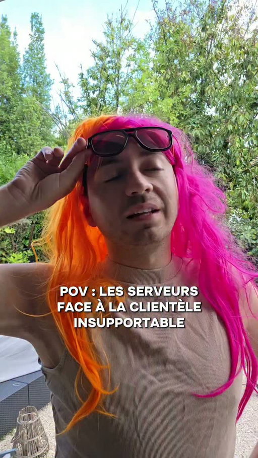 POV : LES SERVEURS FACE À LA CLIENTÈLE INSUPPORTABLE 
#serveur #humour #sketch