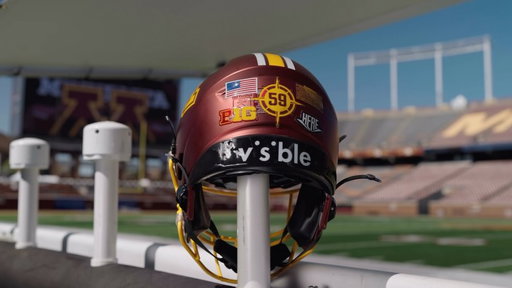 @visiblemobile by Verizon has partnered with Minnesota Football this season and will feature a logo on the back of all helmets starting this weekend!

#RTB #SkiUMah #Gophers