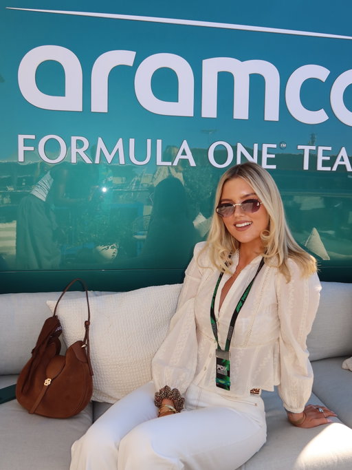 friday at the Spanish Grand Prix with @astonmartinf1 !!! 

#astonmartinf1 #formulaone #f1 #madring #explore 

made it in life 

first time in the garage 

jan 2026 me would be screaming 

paddock is the fit 

this was on my vision board hahaha 

we got to personalise our own pumas!!!! 

mine !! IM OBSESSED??

the best girls 

AM house 

truffle pastaaa wow 

grateful for this, @astonmartinf1 @tiktok_uk