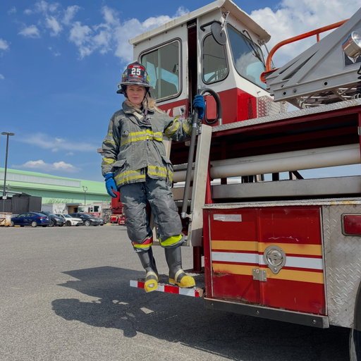 Over the past 10 years, I’ve had the privilege of joining @learyfirefighters & @fdnyfoundation for their Firefighter for a Day challenge, an event that has easily become one of the most meaningful activities I get to participate in. To experience even a small portion of what these remarkably brave men and women do to help keep us safe has been eye-opening, humbling and an incredible privilege.

And on a day like today, the anniversary of 9/11, those experiences carry even more meaning.

September 11th is a day so many of us will never forget. I vividly remember filming in San Diego when a friend called me with the news.

Watching a plane fly into one of the Twin Towers and then witnessing both towers collapse… seeing the devastation at the Pentagon and learning about the crash of Flight 93, another thwarted attempt to cause even greater devastation…it still feels surreal to this day.

343 FDNY firefighters lost their lives attempting to save others that day. More than 400 people have since lost their lives to illnesses related to that day, largely attributed to toxic chemicals. This doesn’t include the countless others who continue to live with the serious physical and emotional damages every day from being in surrounding areas and witnessing the tragedy.

So today, I honor my friends and our communities’ vital first responders in fire departments everywhere. Thank you for your courage, your service and for putting your lives on the line to keep the rest of us safe.

9/11. Never forget. Ever. 🇺🇸