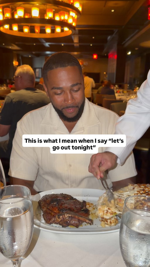 Grateful for a wife that understands me 🙌🏾

Can you guess which steak house this is at?
