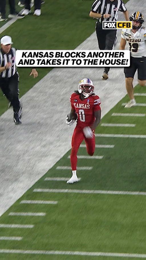 BLOCKED AND TAKEN TO THE HOUSE 😱

Austin Alexander takes it 88 yards for @kufootball!