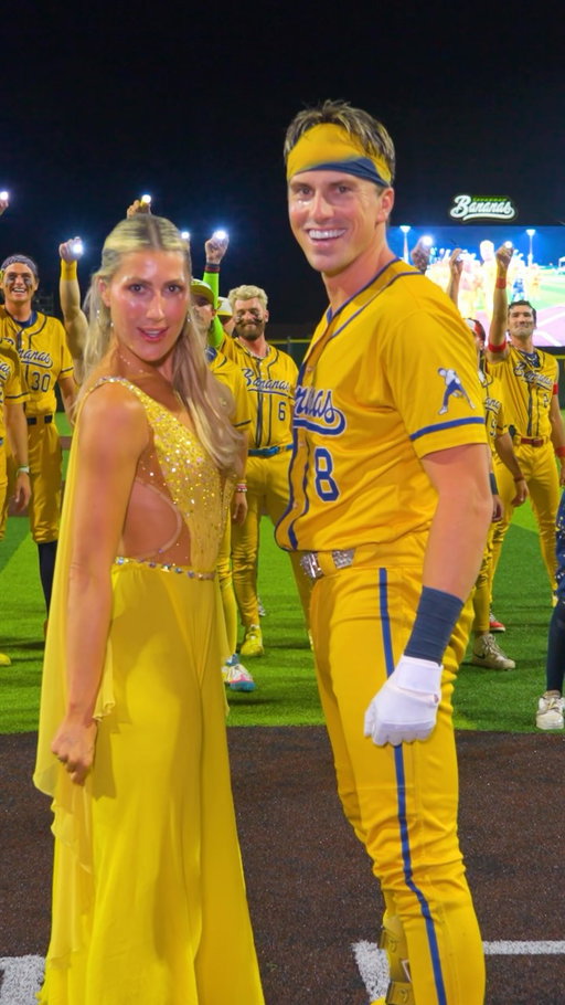 10’s across the board from us🤩🪩

#dwts #savannahbananas #bananaball #dancingwiththestars