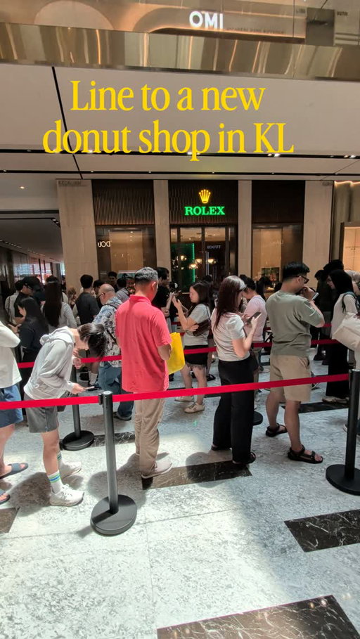 Long line for donuts. @imdonut.mys just opened in Malaysia and the line is loooong