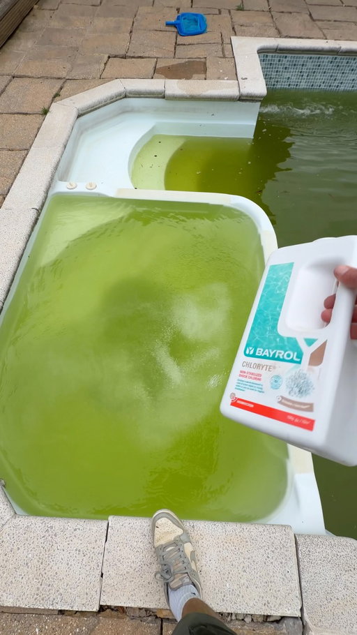 Satisfying Saturday!! 😎

@bayrol_france 
@lighthousepoolsuk 

#thep00lguy #hollayaboy #satisfying #oddlysatisfying #asmr