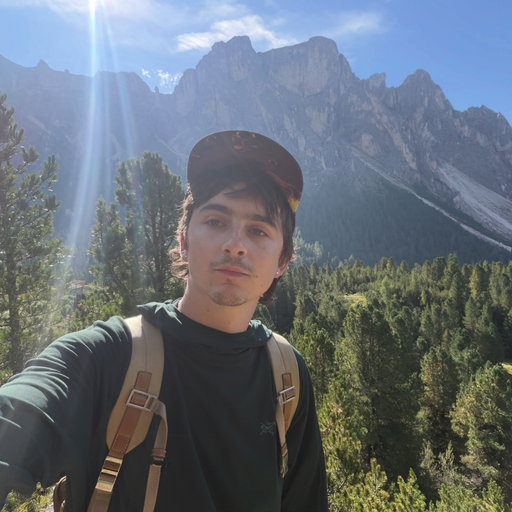 hiking with dad in the Dolomites 🫶