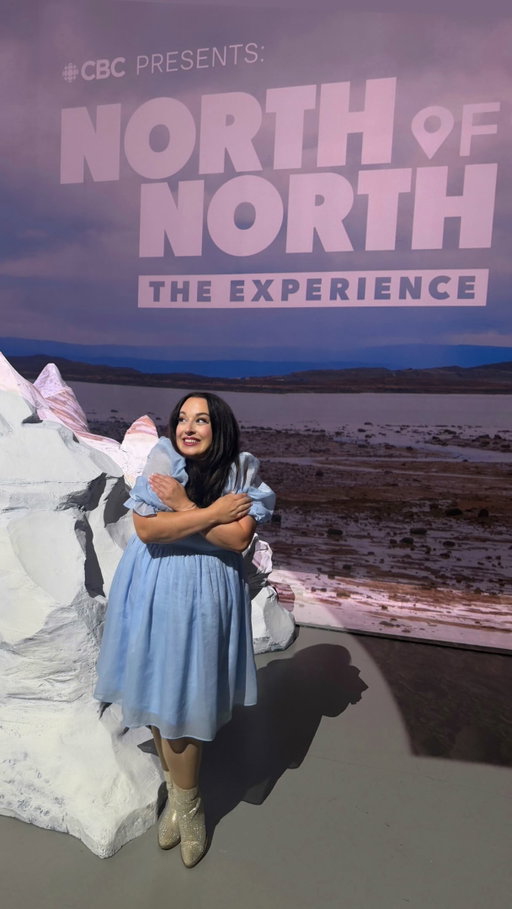 FREE THIS WEEKEND IN TORONTO! ❄️🏔️ celebrate the arrival of @northofnorthshow season 2 on @cbcgem with a fully immersive experience.

📅 Sept 12-13, 11am-6pm
💰 FREE
📍 Illuminarium, Distillery District

if you know me you KNOW that I’m obsessed with this show, it’s like a big Canadian hug and I adore the humour, the cast, the heart, and I promise you’ll love it too. 

#thingstodotoronto #northofnorth #cbc #canadiantv #distillerydistrict 

Thanks for the invite @cbcgem!