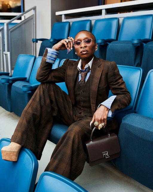 Tailored moments from the @USOpen Semifinals.
 
Guests including Cynthia Erivo, Leon Bridges, Amélie Hoeferle, and Ella Rubin visit the #RalphLauren suite at Arthur Ashe Stadium.
 
#RLCollection #PoloRalphLauren #RLTennis #USOpen