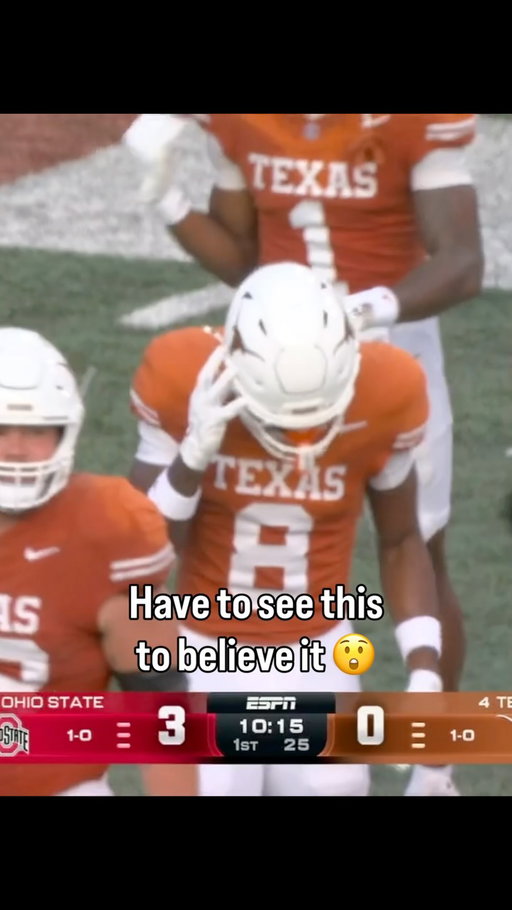 Arch Manning threw a dime to Cam Coleman but Ohio State got the interception 😳

#cfb #collegefootball #texas #ohiostate #football