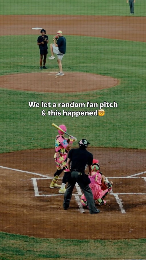 Who else wants to pitch? 

#cosmicbaseball #mlb #baseballboys #travelball
