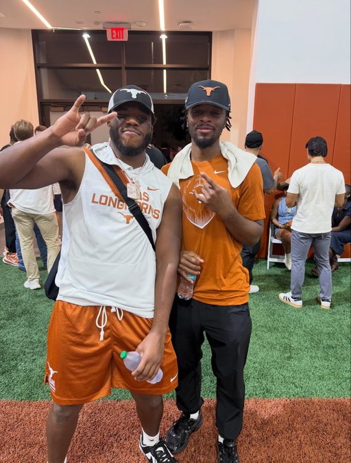 Crazy 24 hours in Austin…last time wearing these colors tho🙏🏾