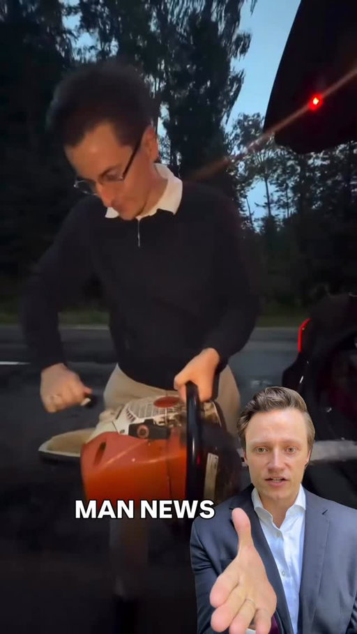 Best to be prepared no matter what 

via @ramiosss 

#chainsaw #heroic #commentary #humor
