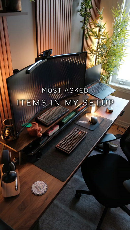 My monitor "trio" — the 3 most asked finds📦

🖥️ Samsung Odyssey G7 (G75F) — the resolution alone makes this the best monitor I've used for productivity, everything feels sharper and multitasking is just easier

🪵 Fenge dual monitor stand — cleared way more desk space than I expected

💡 Quntis curved light bar — genuinely one of the most essential upgrades on my desk, and if you're running an ultrawide, this bar is unbeatable

Comment "Link" and I'll send you all three 🔗

#desksetup #amazonfinds #workspace #aestheticsetup #wfhsetup