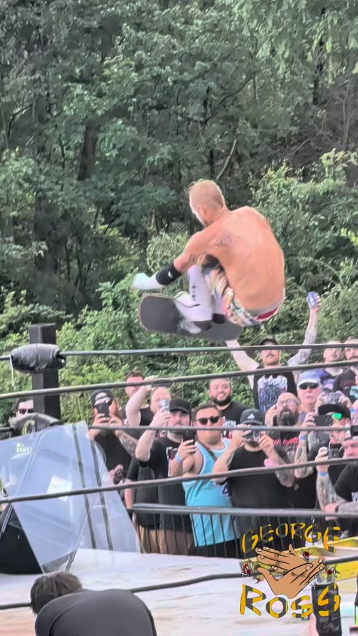 @sicko_da_clown goes coast to coast and dropkicks a skateboard to break a pane of glass on @thejimmylloyd during the Chris Cash Memorial Ladder match at @combatzone Tournament of Death XXIII!

#wrestling #deathmatch #chriscash #combatzonewrestling #todxxiii