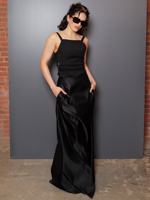 The Calvin Klein Collection Spring 2027 fashion show at New York Fashion Week saw many stars in attendance, including Rosalia, Teyana Taylor, Sadie Sink, Pamela Anderson, Katie Holmes and boyfriend Jason Bard Yarmosky, Gemma Chan, Emily Ratajkowski, Supriya Ganesh, Misty Copeland, Charli D’Amelio, and more. Head to Just Jared now to see more celebs attending!
#Rosalia
#TeyanaTaylor
#SadieSink
#PamelaAnderson
#NYFW
Photos: @bfa