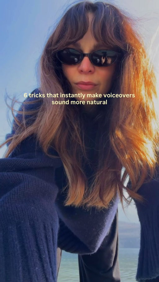 1️⃣ : Start with « Okay, so… »
Or « Hey guys… »
Then cut it out later.
It gets your brain into conversation mode before the line you actually keep.
Say a throwaway sentence first.
Don’t make your first scripted line the first thing out of your mouth.
Warm up for 5 seconds, then go into it.

2️⃣ : Pretend you’re answering someone.
Instead of reading:
« Storytelling is important because… »
Imagine someone just asked:
« Why does storytelling matter so much? »
Then answer them.

3️⃣ : Paraphrase it before you read it.
Say the idea naturally in your own words once.
Then immediately record the scripted version.
You’ll usually keep the rhythm of how you actually speak.

4️⃣ : Record in tiny chunks
One thought/Sentence
Pause.
Next one

5️⃣ : Move while you speak
Stand up, use your hands, walk around.
Your body affects your voice way more than people realise.

6️⃣ : Speak to ONE person
Picture one friend sitting opposite you.
Your goal isn’t to sound perfect, it’s to sound like you.

Make sure to save this for the next time you record ;)