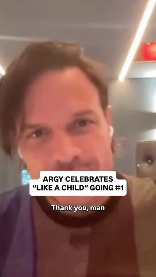 Loved celebrating @argy’s first number one w him, AND love his mentality towards his music. Was such a great chat on @americasdance30! Search America’s Dance 30 on YouTube or wherever u get your podcasts for the full chat. #AD30

#americasdance30 #brianfink #argy #edm