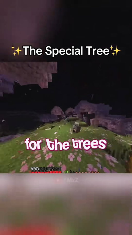 bro built a base around this ONE tree fr @mxz #minecraft #minecraftclips #gaming #gamingontiktok #fyp