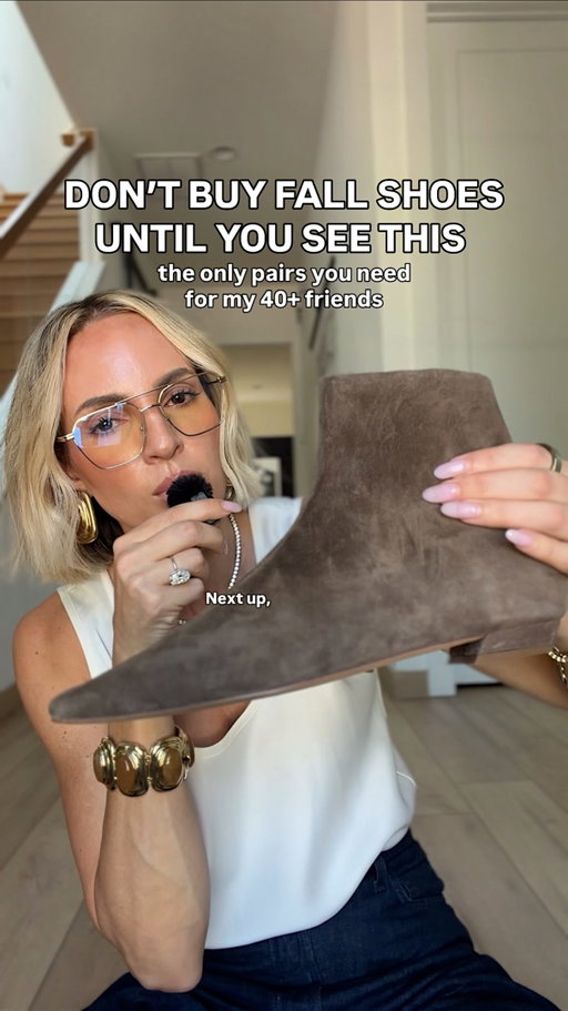 i mean, i was tempted to throw in a pair of tiger print platforms, but we’re talking needs, not wants. comment LINKS for everything 

https://liketk.it/6nm9Z