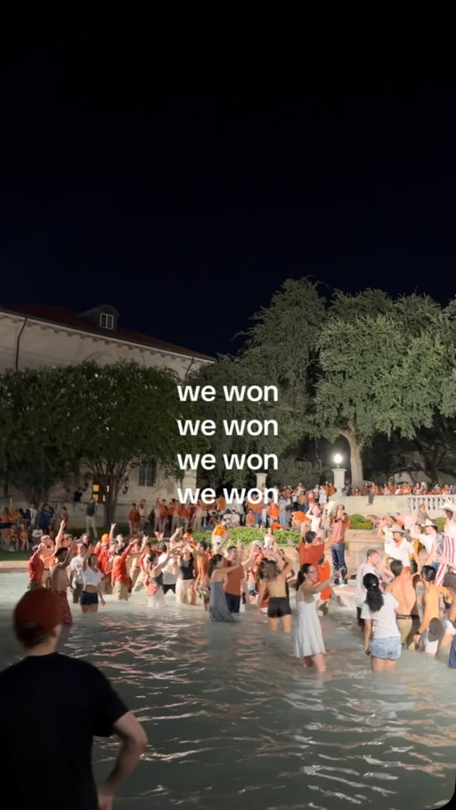 one of the best nights of my life btw #utaustin #hookem #ut