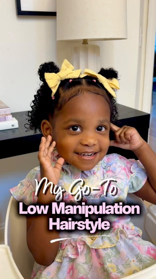 For this week’s hairstyle, we’re rocking our natural curls!! I like to interchange my updo styles with low manipulation styles every other week so Jaylas hair can have a break from time to time and her curls can flourish!  Since she doesn’t like her hair hanging in the front, I like to do a simple style that pulls it back. 💕

#curlyhairstyles #toddlerhairstyles #curlyhairtutorial #toddlerhood