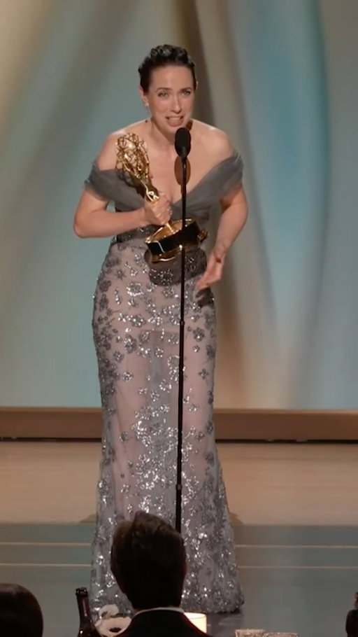 Kate O'Flynn wins the #Emmy for Outstanding Supporting Actress in a Comedy Series for “Widow’s Bay” ✨