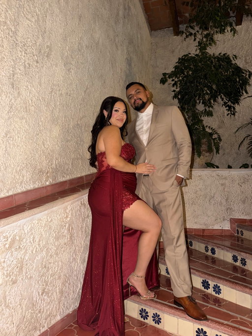 A night to remember ♥️

Congratulations @_marisolgarciaa @jose.luis.garc1a ⛪️💍🤍