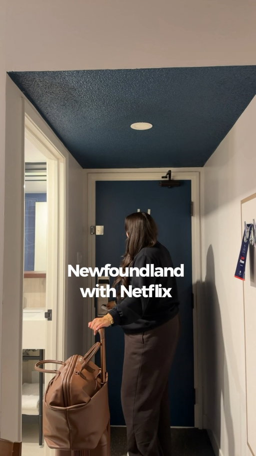 I’m in Newfoundland with @netflixca!! Back in my hometown this week to celebrate the new Netflix series Below that was filmed right here on the rock. 🎣🚢 🌊 

So excited to be a tourist in my own city, and show you beautiful St. John’s, Newfoundland ✨ #newfoundland #below #stjohnsnl #netflix #netflixca