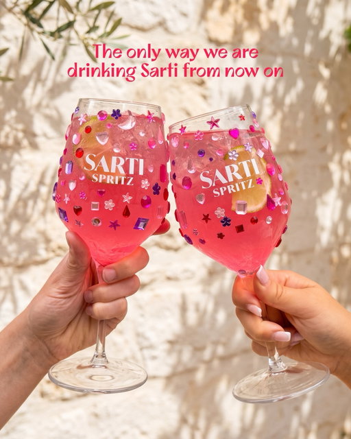 The Sarti makeover we didn’t know we needed 🧚 

#sartispritz #drinkresponsibly