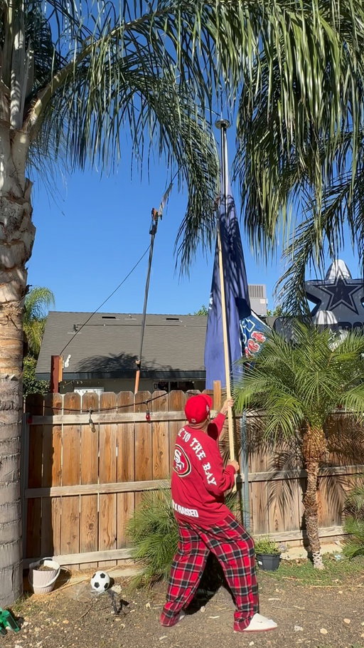 This ain’t over @d0nfernando 😡 #49ers #cowboys #neighbors #nfl #funny