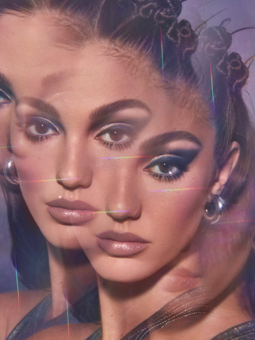 🛸 Cool tones on @cassidysmith_ photography by @natascha.lindemann makeup @jordanliberty hair @anastasiia.terebova retouch asst @anastasiya.retouch 🛸 Cassidy wears the @blendbunnycosmetics Psilocybin Artistry Palette and Cheek Palette I, “Fair/Light” Structure Palette, “In the Flesh” Pro Lip Glaze and “917” Pro Colored Pencil, @westmorebeauty Supreme Crème, @anastasiabeverlyhills “Medium Brown” Archi Brow, Brow Freeze Gel, and eye primer, @rarebeauty mascara, @conformational_aesthetics HA serum, @celesteswitala x @jordanliberty FILTHY RICH Face Oil, @natashadenonabeauty HyGlam Setting Powder