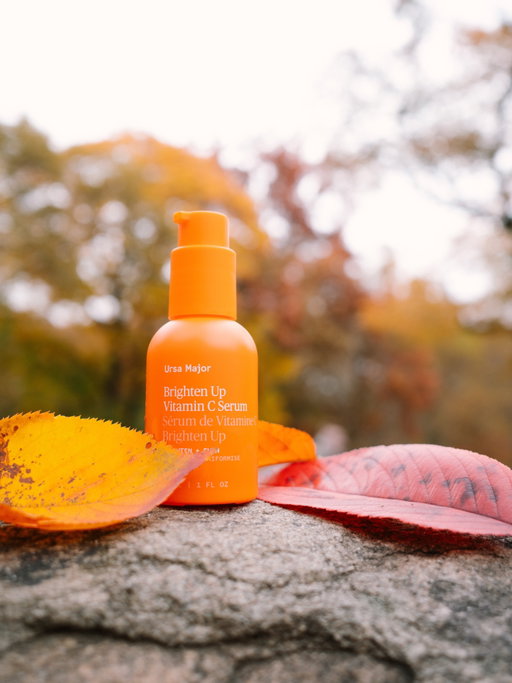Less daylight. More radiance. We made this brightness-boosting serum with two stable forms of Vitamin C, plus powerful forest actives, to help brighten dull skin—and fade any stubborn summer sun spots.