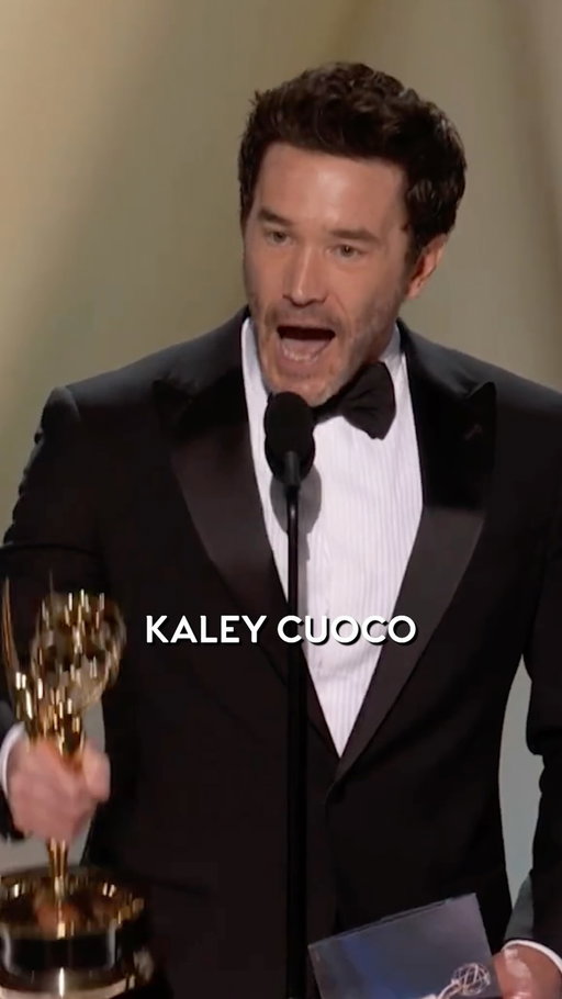 Congrats to friend of the pod TOM PELPHREY on his first Emmy win!!! This moment between him & Kaley Cuoco reminded us of how beautifully they spoke about each other when on Armchair Expert this year. Links to both their episodes are in stories 🍒