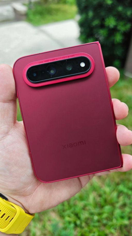 Quick First Impression of the Xiaomi 18 Fold.
#xiaomi18fold #gadgetsidekick