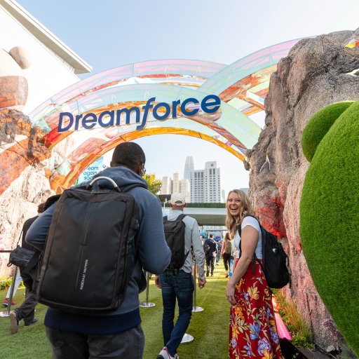 The @Dreamforce Day 1 camera roll 📸